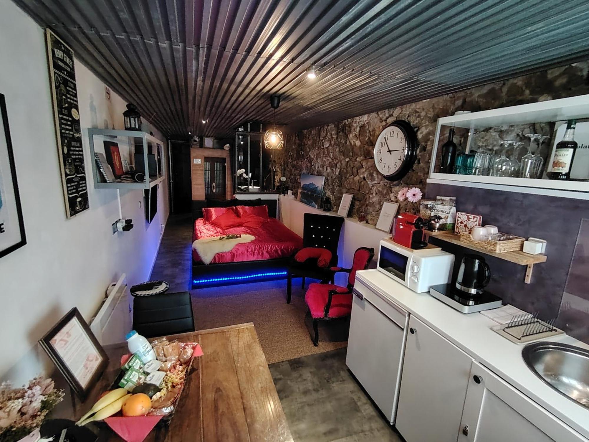 Sweet Loft Grenoble-Love Room Avec Jacuzzi & Sauna מראה חיצוני תמונה